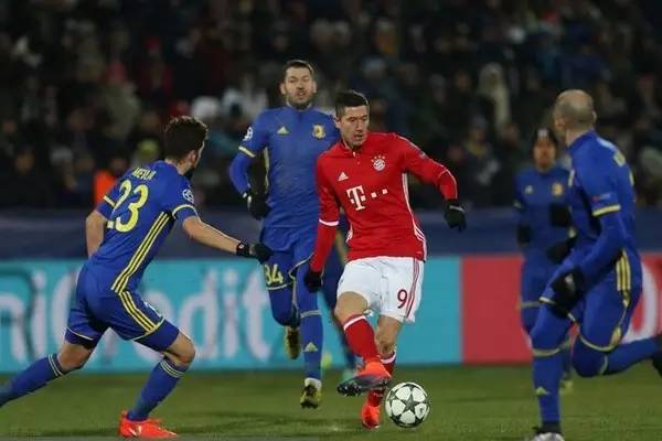 凭借卓越表 凭借卓越表